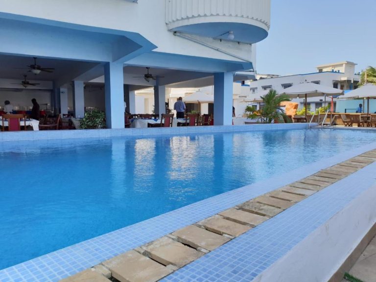 Hotel-Sapphire-Mombasa-Exterior (1)